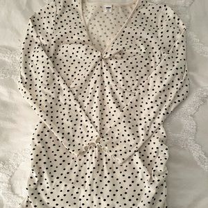 Old Navy Maternity Top NWOT Size M